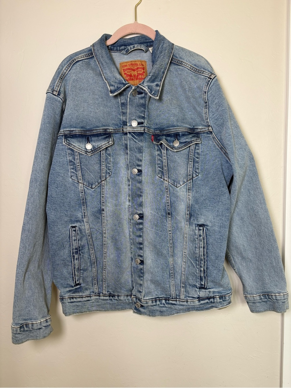 Levi Strauss Co Men's Trucker Denim Jacket Light Wash 72334-0422 Size XXL